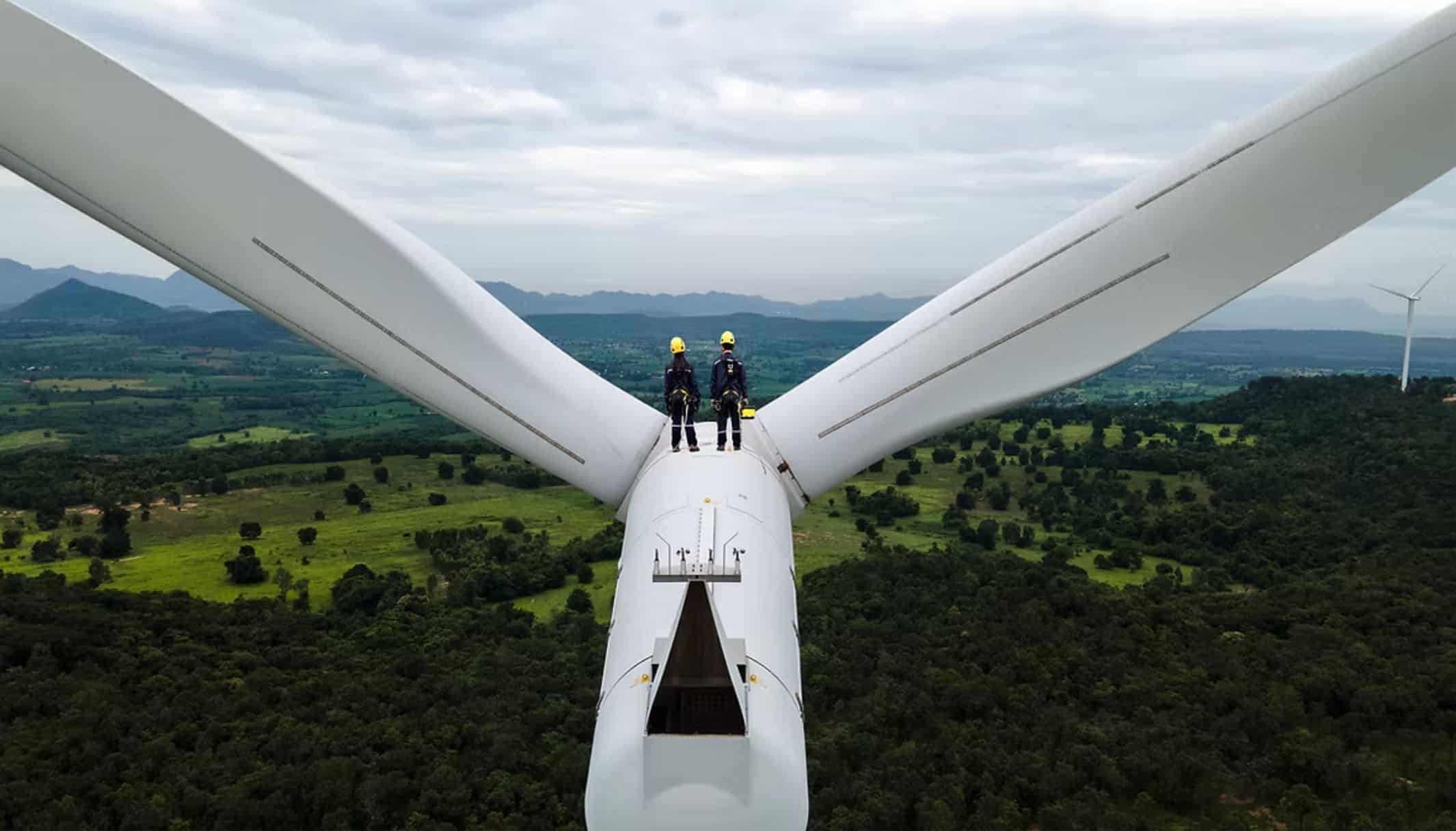 Wind-Energy-Windmill-with-Two-Guys